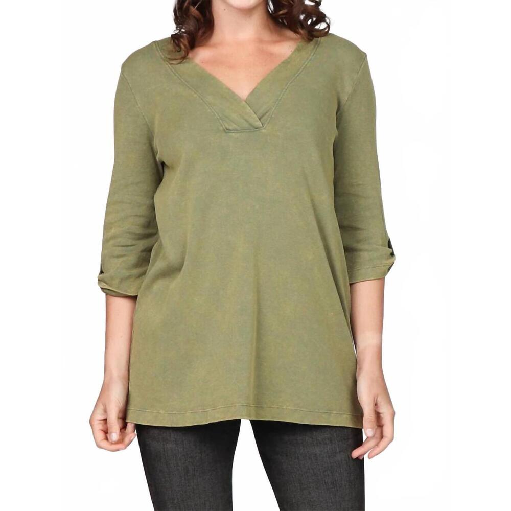 NEW M.RENA daily knit tunic top in green